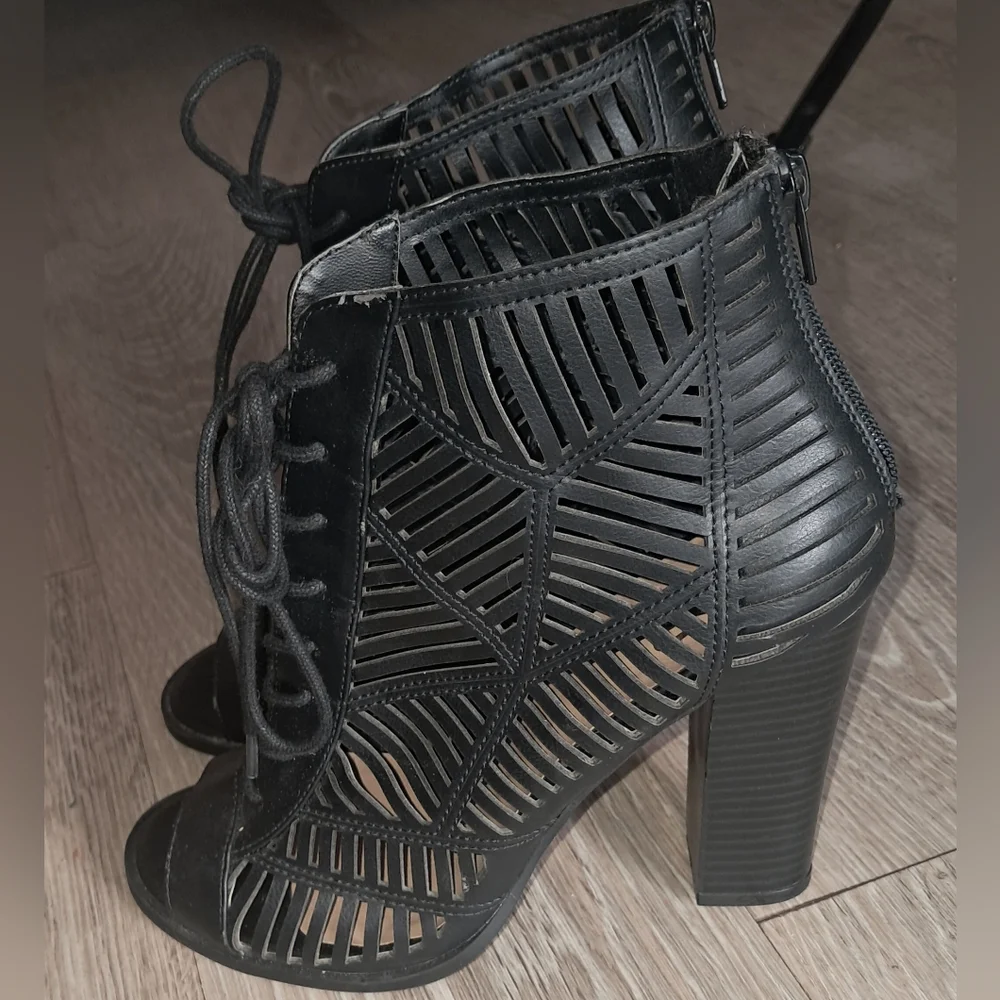 Mix No. 6 Size 8 Womens Black Strappy Heeled Boots - Picture 9 of 12